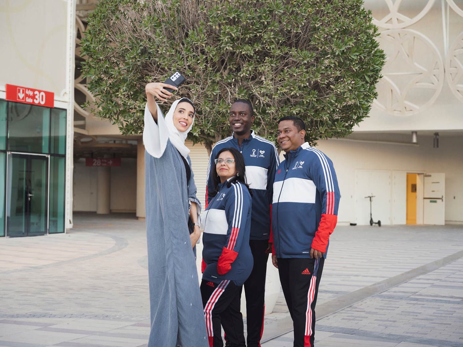 Experience Qatar’s FIFA World Cup™ as a valued volunteer