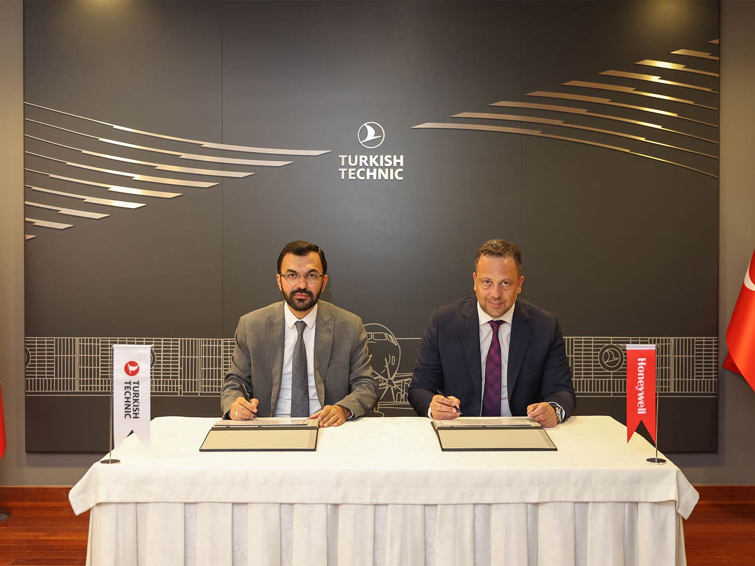 Turkish Technic and Honeywell Cooperation