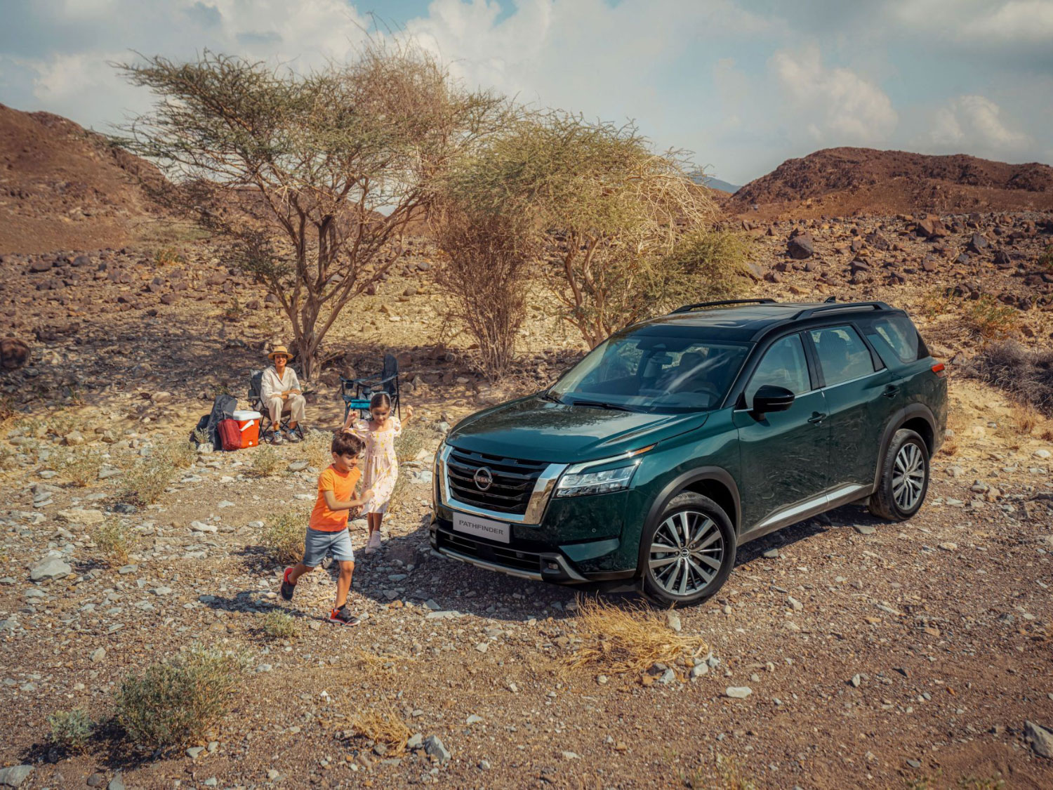Nissan presents six family-friendly features that set the Pathfinder apart