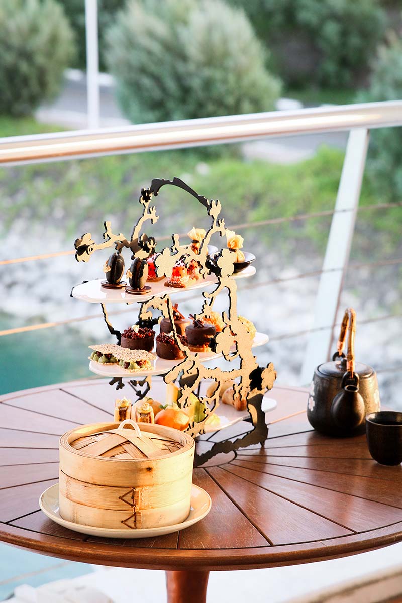 B-Lounge at The Ritz-Carlton for the ultimate Asian afternoon tea