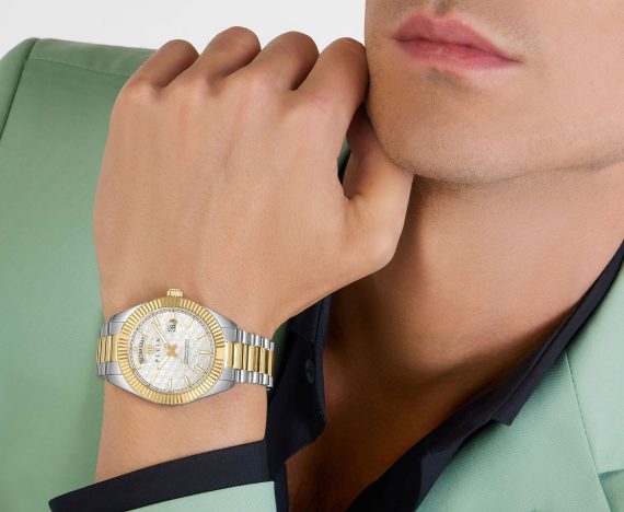PHILIPP PLEIN continues to redefine luxury with the Date Superlative Gent | Fact Magazine Qatar